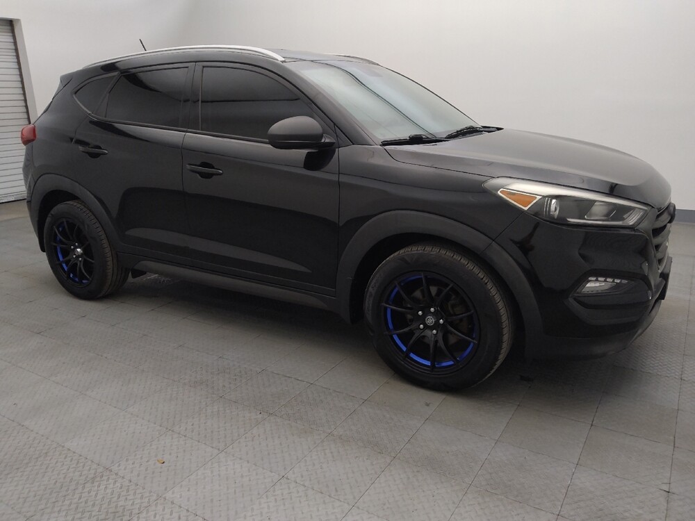2016 Hyundai Tucson in Houston, TX 77034 - 18078769 11