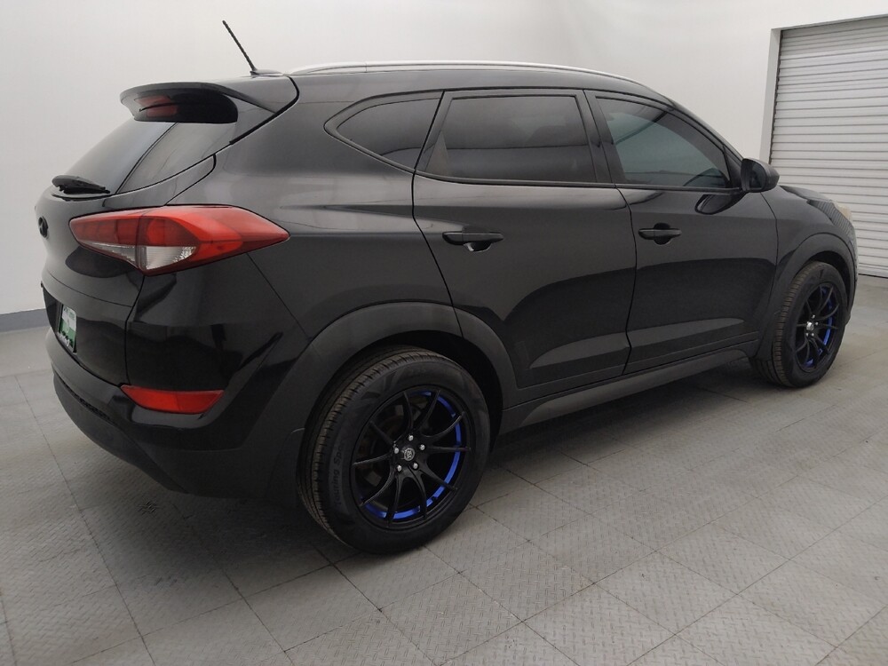 2016 Hyundai Tucson in Houston, TX 77034 - 18078769 10