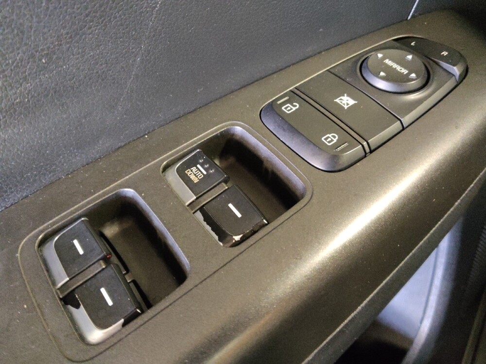 2019 Kia Sportage in Houston, TX 77034 - 18078781 27