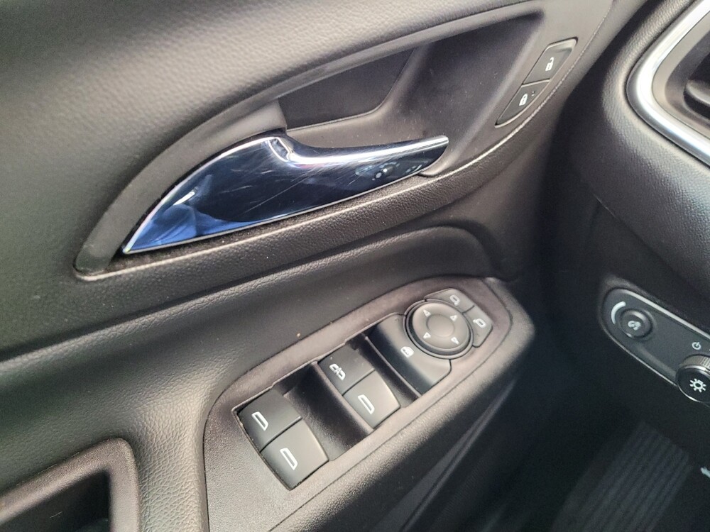 2020 Chevrolet Equinox in Fairfield, OH 45014 - 18078791 27