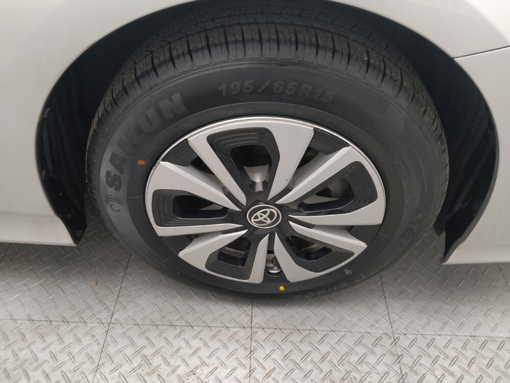 2018 Toyota Prius Prime in Gladstone, MO 64118 - 18078812 31