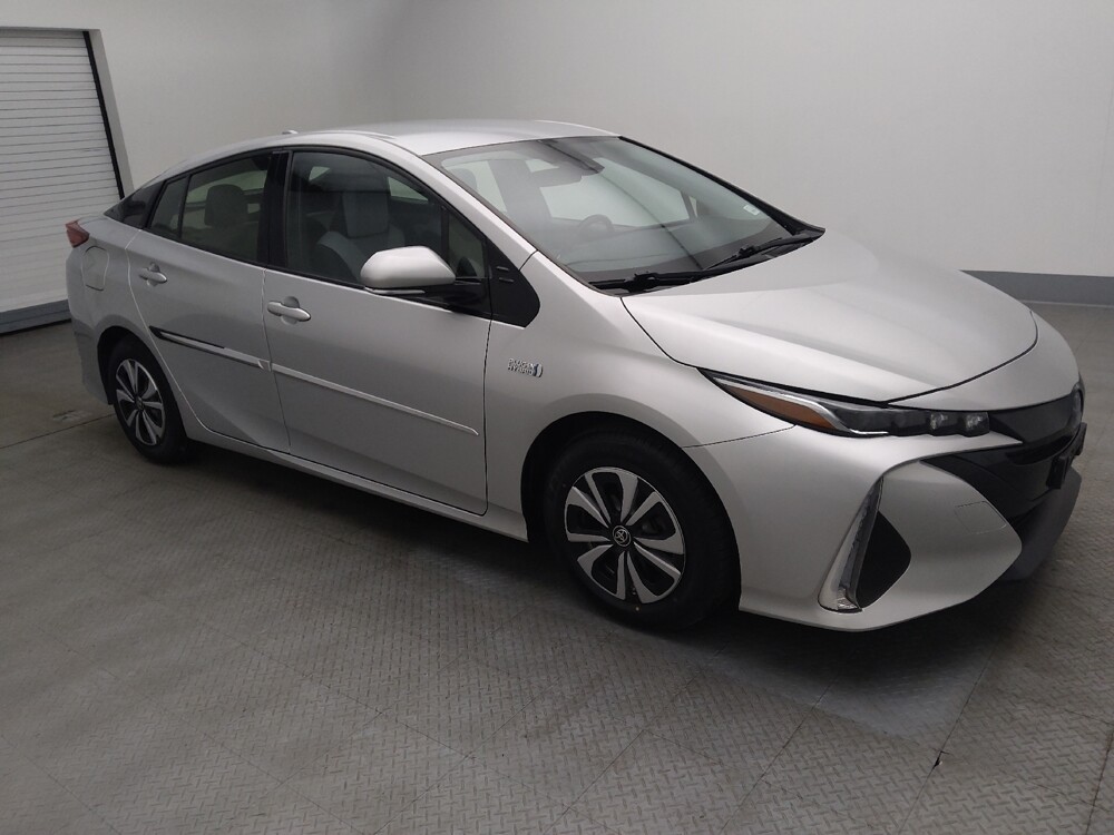 2018 Toyota Prius Prime in Gladstone, MO 64118 - 18078812 11