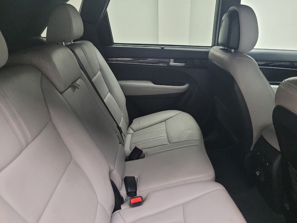 2015 Kia Sorento in Indianapolis, IN 46219 - 18078817 19