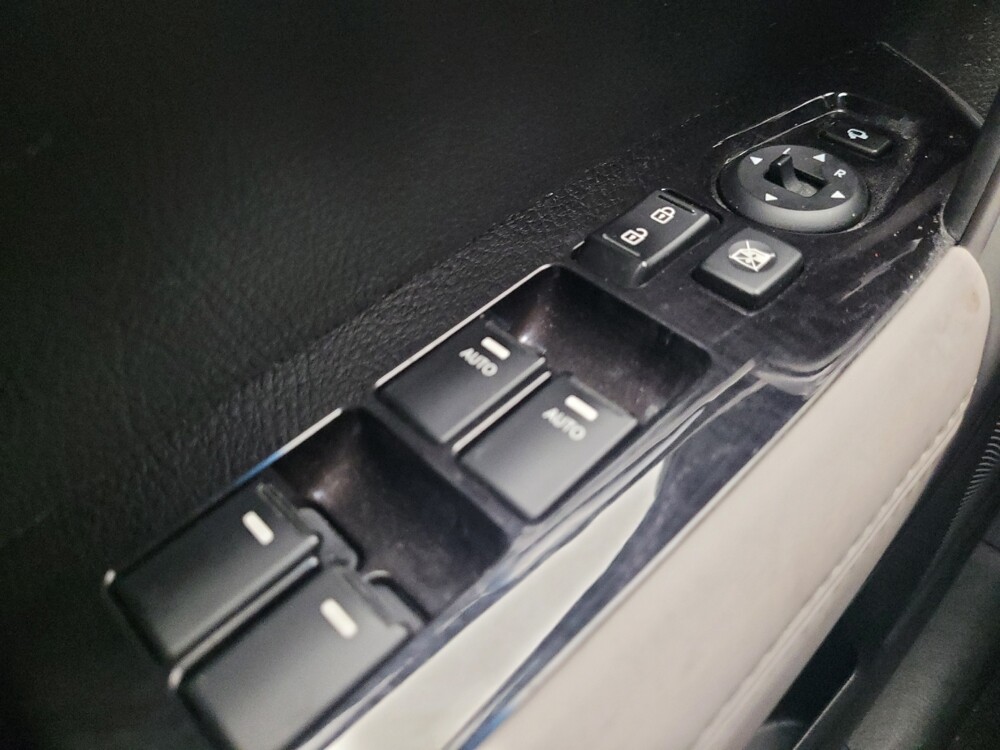 2015 Kia Sorento in Indianapolis, IN 46219 - 18078817 27