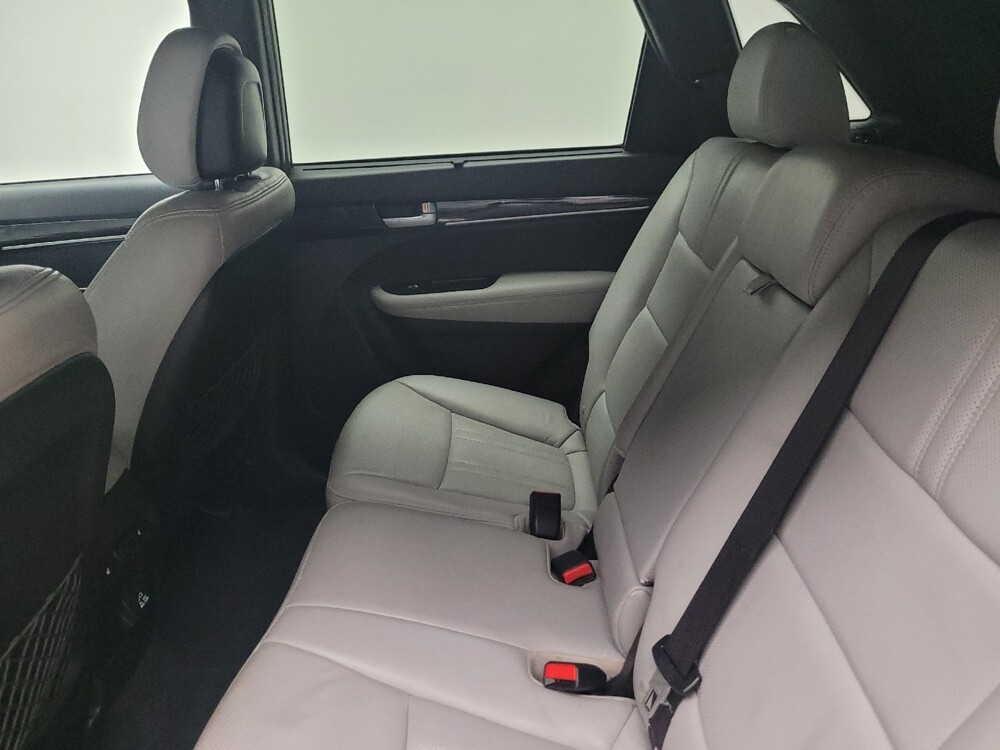 2015 Kia Sorento in Indianapolis, IN 46219 - 18078817 18