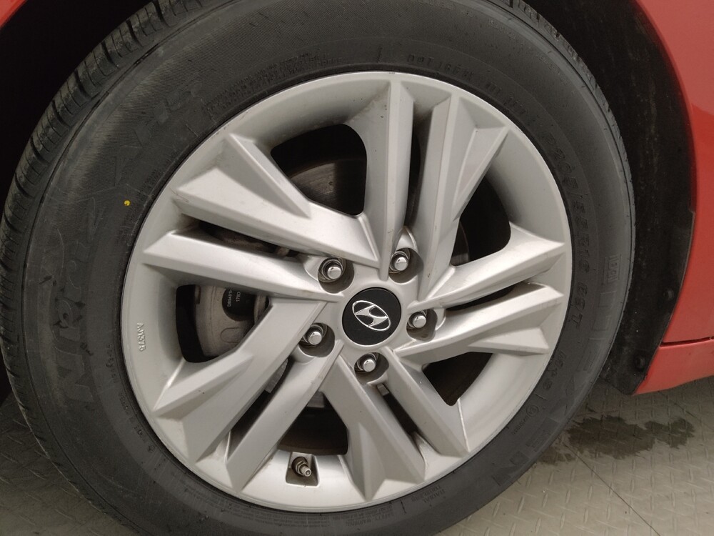 2020 Hyundai Elantra in Tampa, FL 33612 - 18078826 31