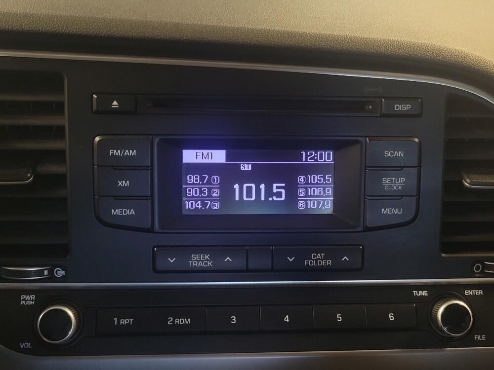 2017 Hyundai Elantra in Tampa, FL 33612 - 18078827 25