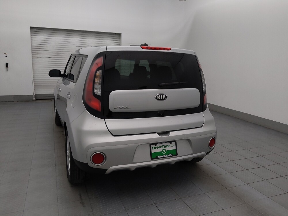 2018 Kia Soul in Tampa, FL 33612 - 18078829 6