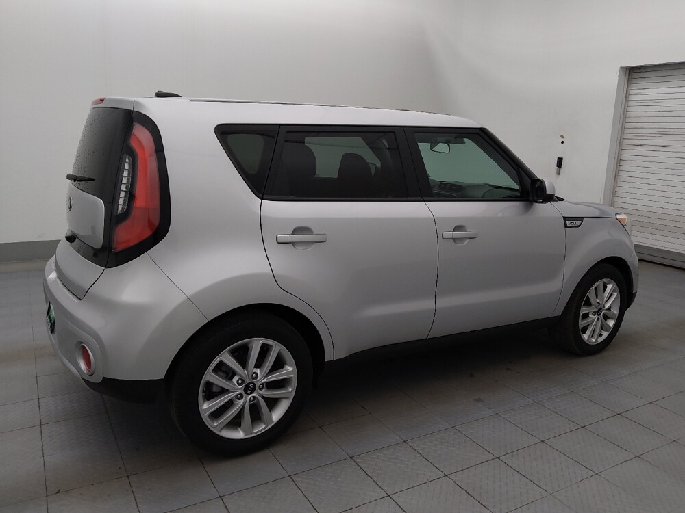 2018 Kia Soul in Tampa, FL 33612 - 18078829 10