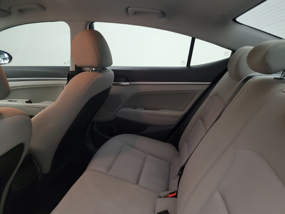 2018 Hyundai Elantra in Tampa, FL 33612 - 18078830 18