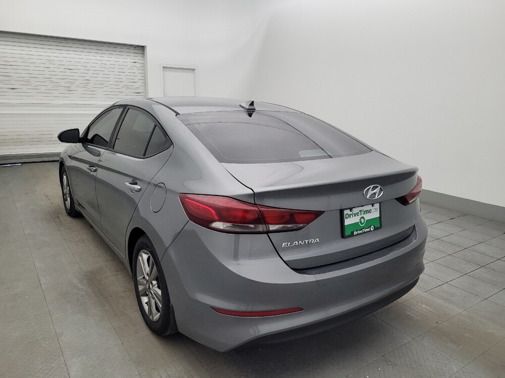 2018 Hyundai Elantra in Tampa, FL 33612 - 18078830 5