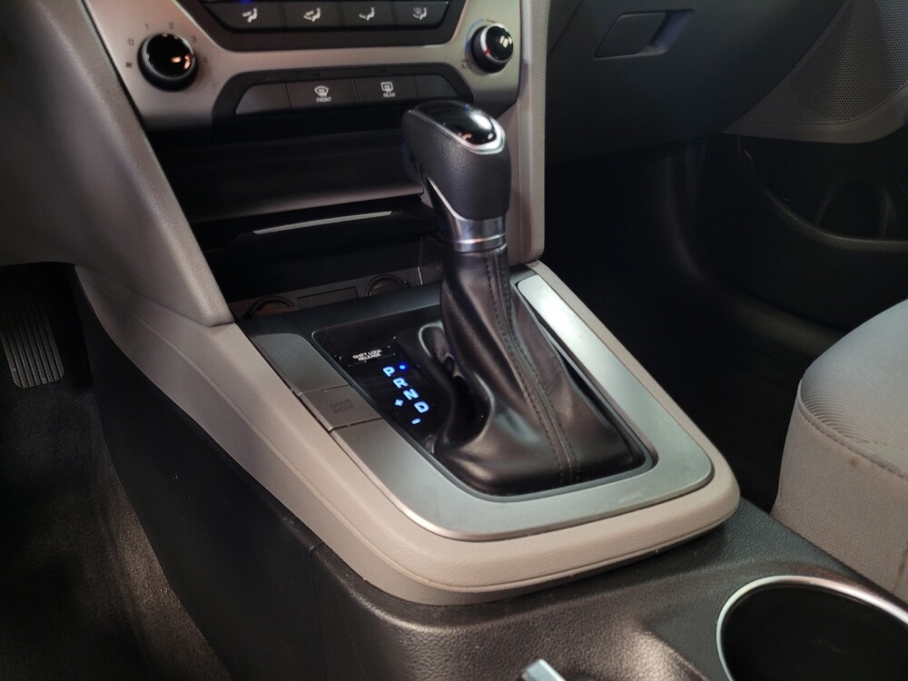 2018 Hyundai Elantra in Tampa, FL 33612 - 18078830 26