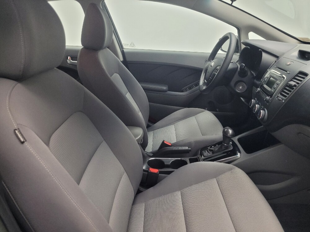 2017 Kia Forte in Highland, IN 46322 - 18078837 21