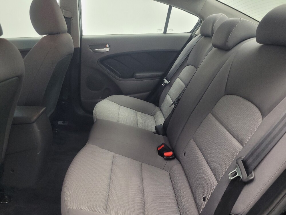 2017 Kia Forte in Highland, IN 46322 - 18078837 18