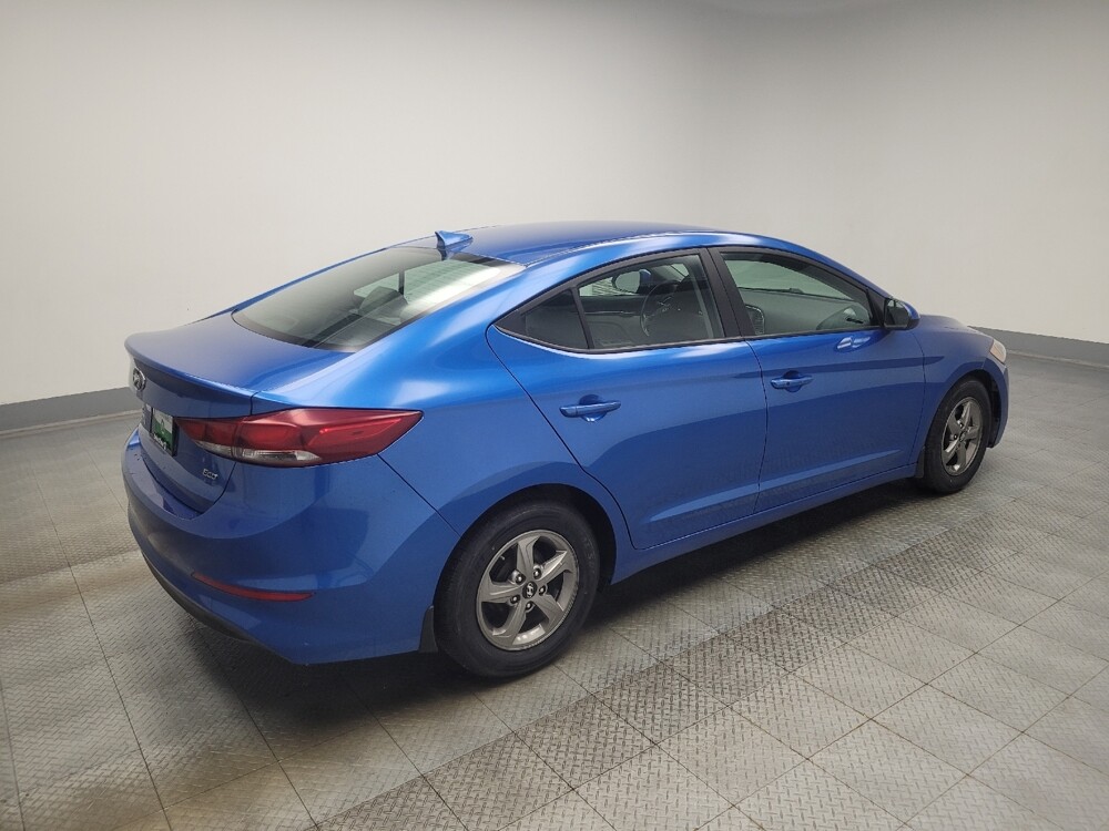 2018 Hyundai Elantra in Highland, IN 46322 - 18078840 10