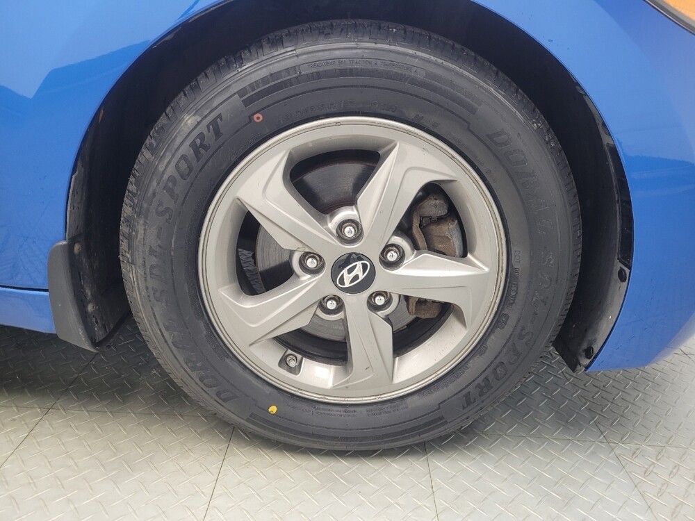 2018 Hyundai Elantra in Highland, IN 46322 - 18078840 31