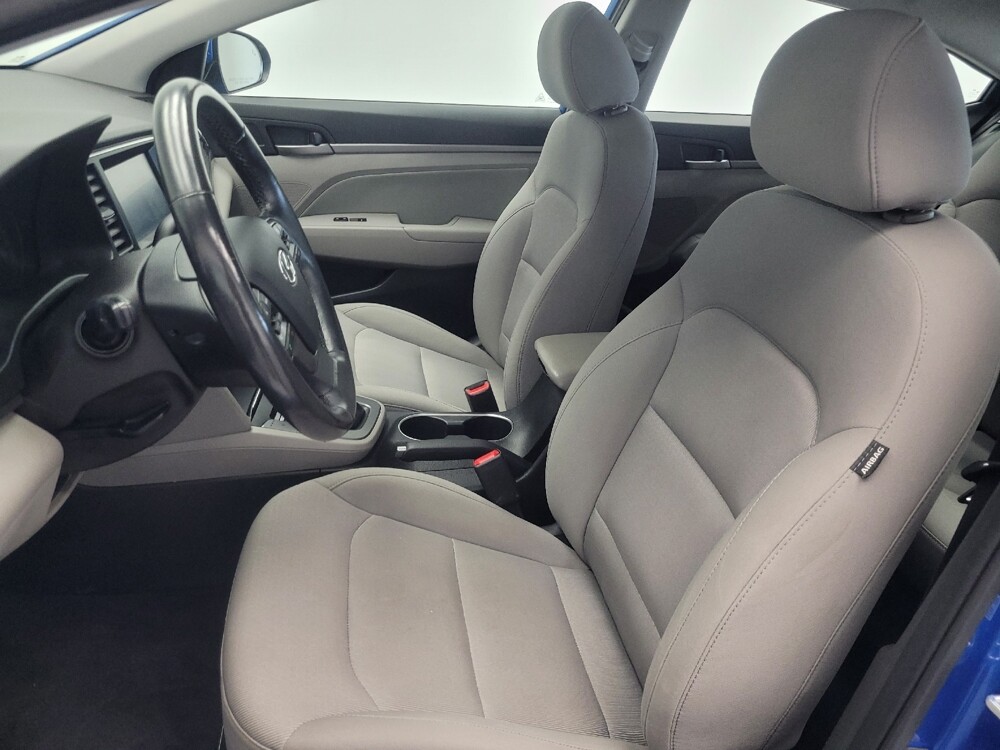 2018 Hyundai Elantra in Highland, IN 46322 - 18078840 17