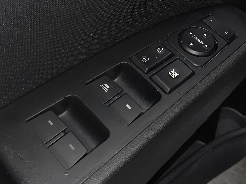 2018 Hyundai Elantra in West Palm Beach, FL 33409 - 18078846 27