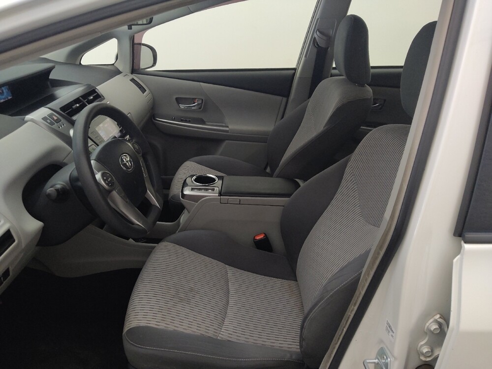 2015 Toyota Prius V in Live Oak, TX 78233 - 18078877 17