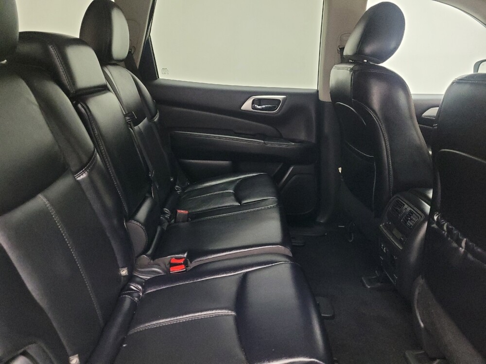 2019 Nissan Pathfinder in Lombard, IL 60148 - 18078887 19