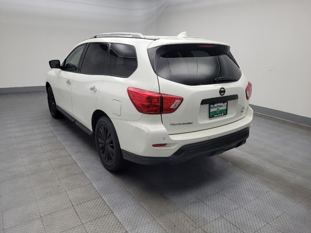 2019 Nissan Pathfinder in Lombard, IL 60148 - 18078887 5