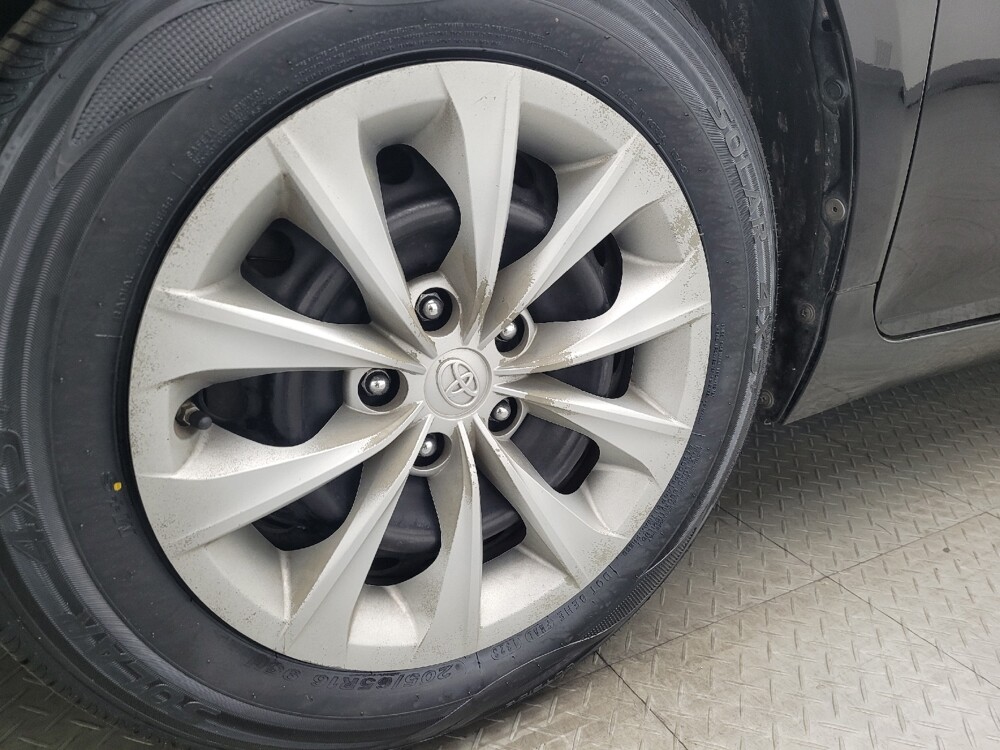 2015 Toyota Camry in Jacksonville, FL 32210 - 18078895 31