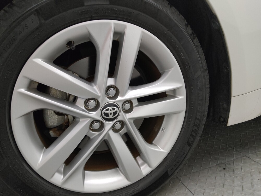 2019 Toyota Corolla in Jacksonville, FL 32210 - 18078896 31