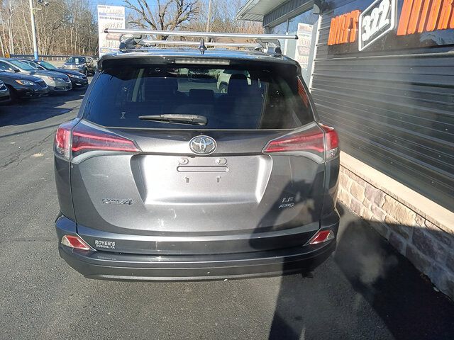 2016 Toyota RAV4 in DuBois, PA 15801 - 18078906 10