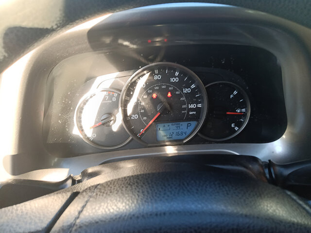 2016 Toyota RAV4 in DuBois, PA 15801 - 18078906 4