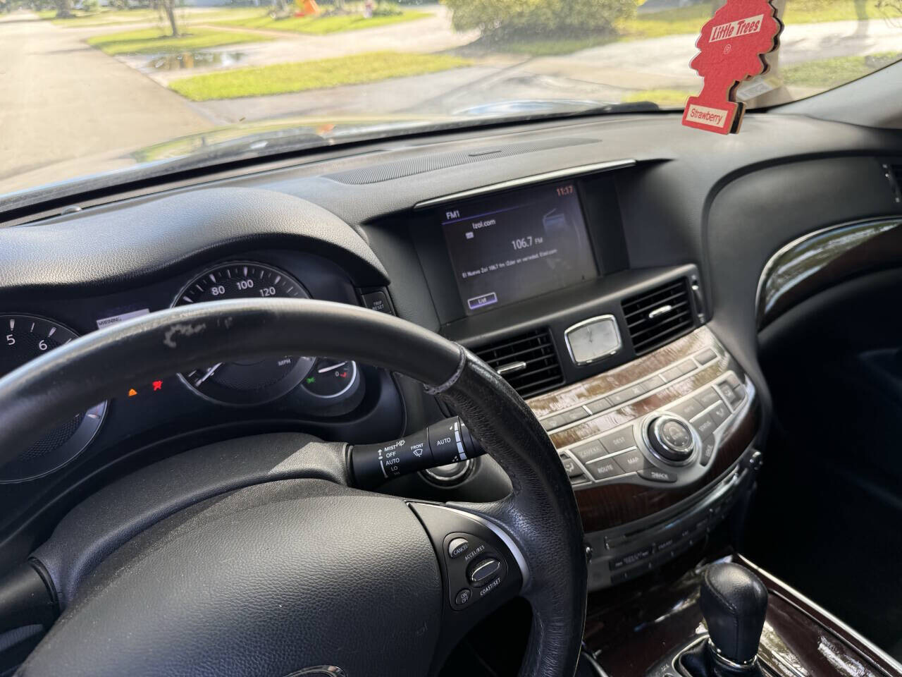 2015 INFINITI Q70 in Hollywood, FL 33023-1906 - 18078914 23