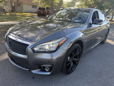 2015 INFINITI Q70 in Hollywood, FL 33023-1906
