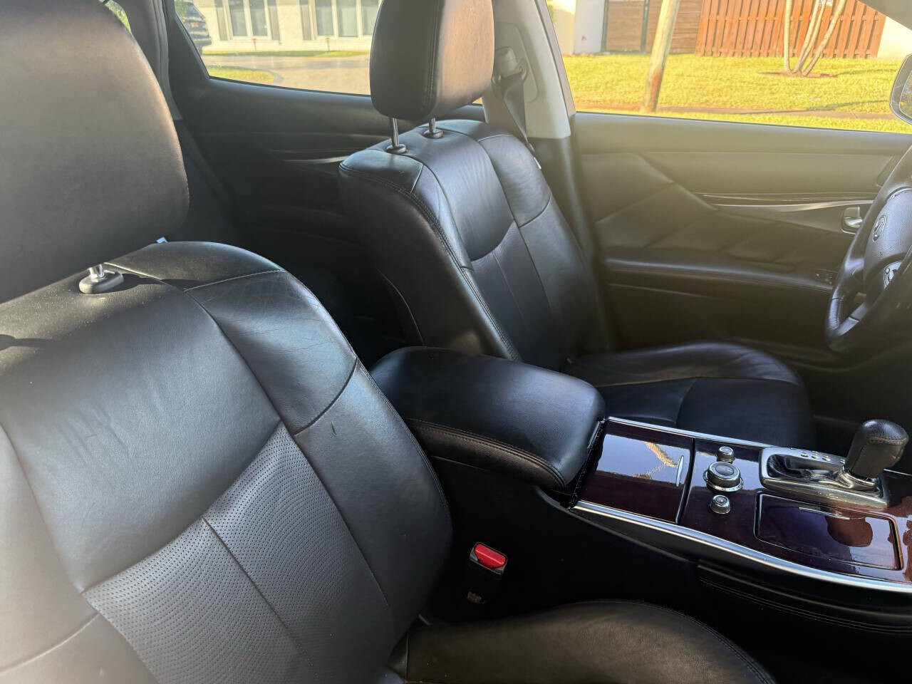 2015 INFINITI Q70 in Hollywood, FL 33023-1906 - 18078914 34