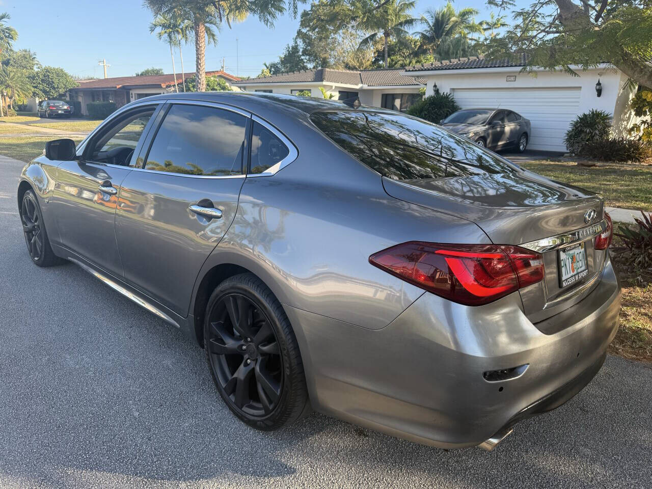 2015 INFINITI Q70 in Hollywood, FL 33023-1906 - 18078914 28