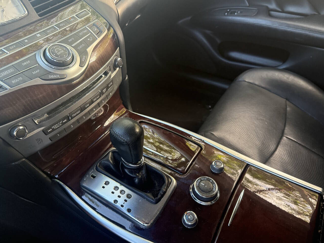 2015 INFINITI Q70 in Hollywood, FL 33023-1906 - 18078914 46