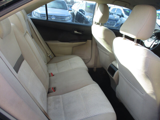 2013 Toyota Camry in Oak Grove, MO 64075 - 18078916 12