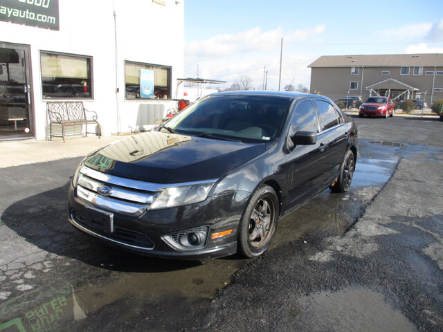 2010 Ford Fusion in Oak Grove, MO 64075 - 18078918