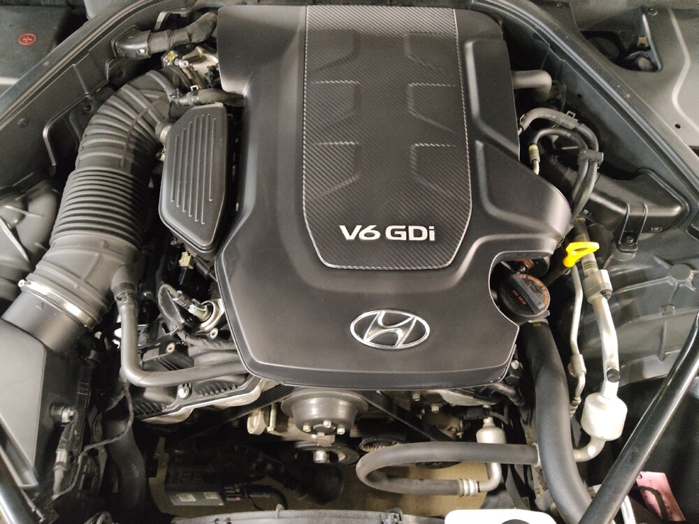 2015 Hyundai Genesis in Plano, TX 75074 - 18078978 30