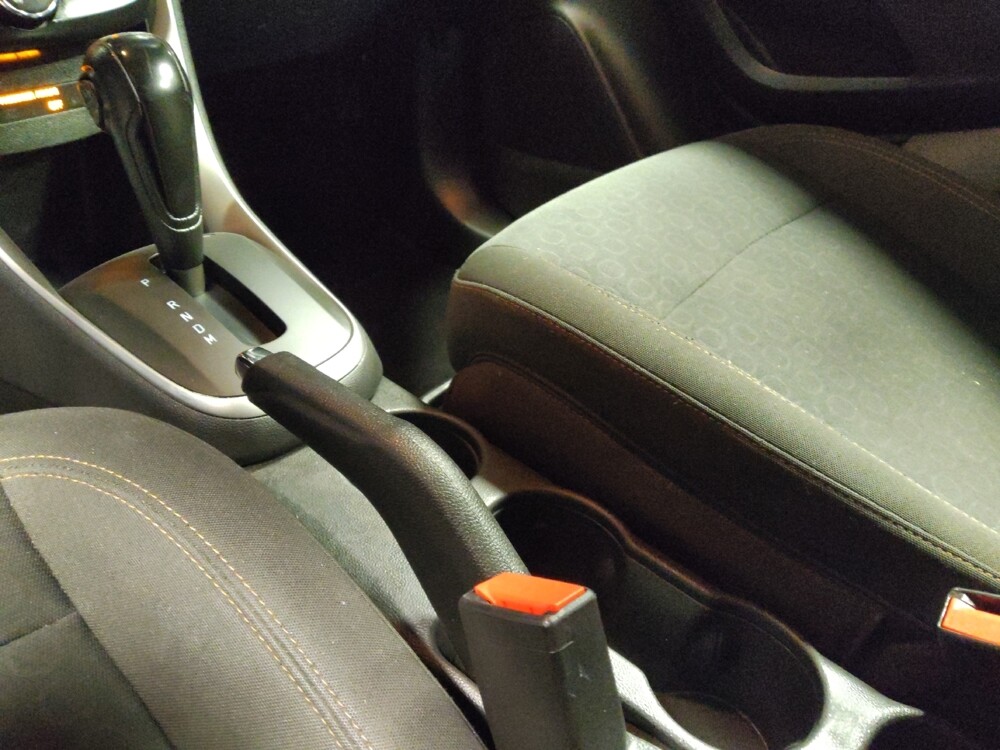 2018 Chevrolet Trax in Phoenix, AZ 85022 - 18079002 26