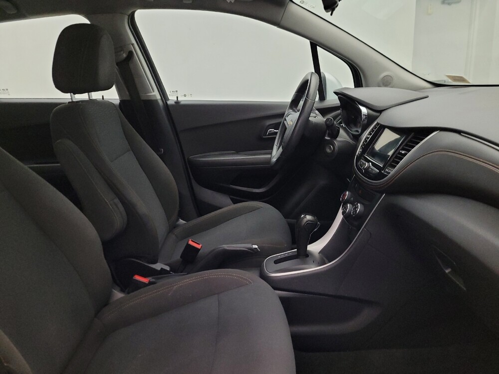 2018 Chevrolet Trax in Phoenix, AZ 85022 - 18079002 21