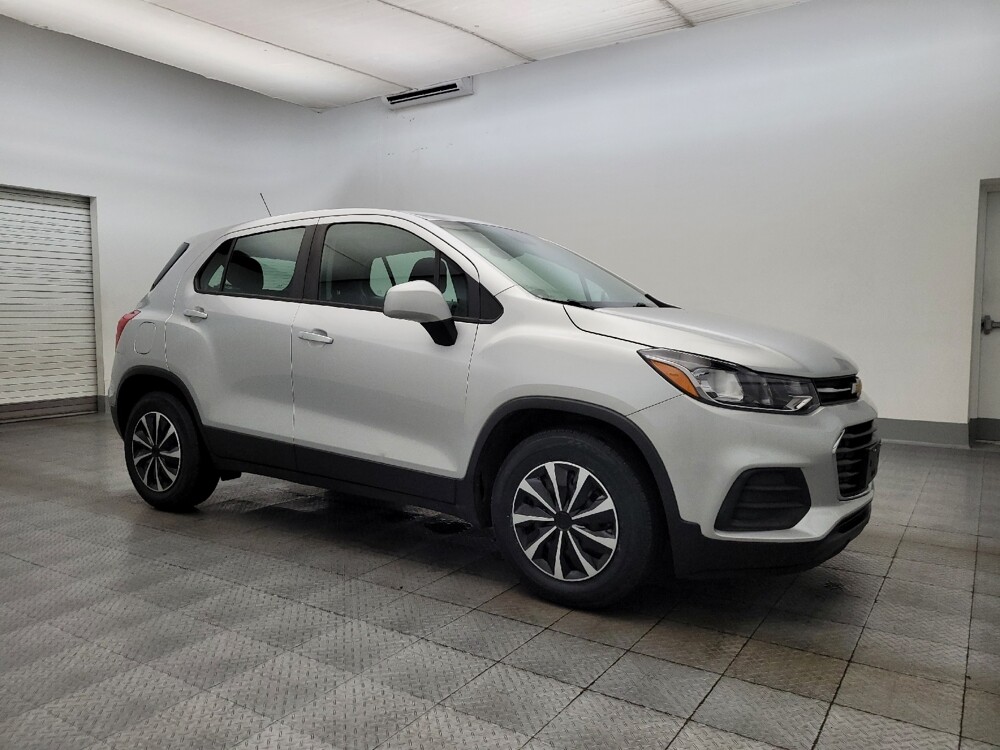 2018 Chevrolet Trax in Phoenix, AZ 85022 - 18079002 11