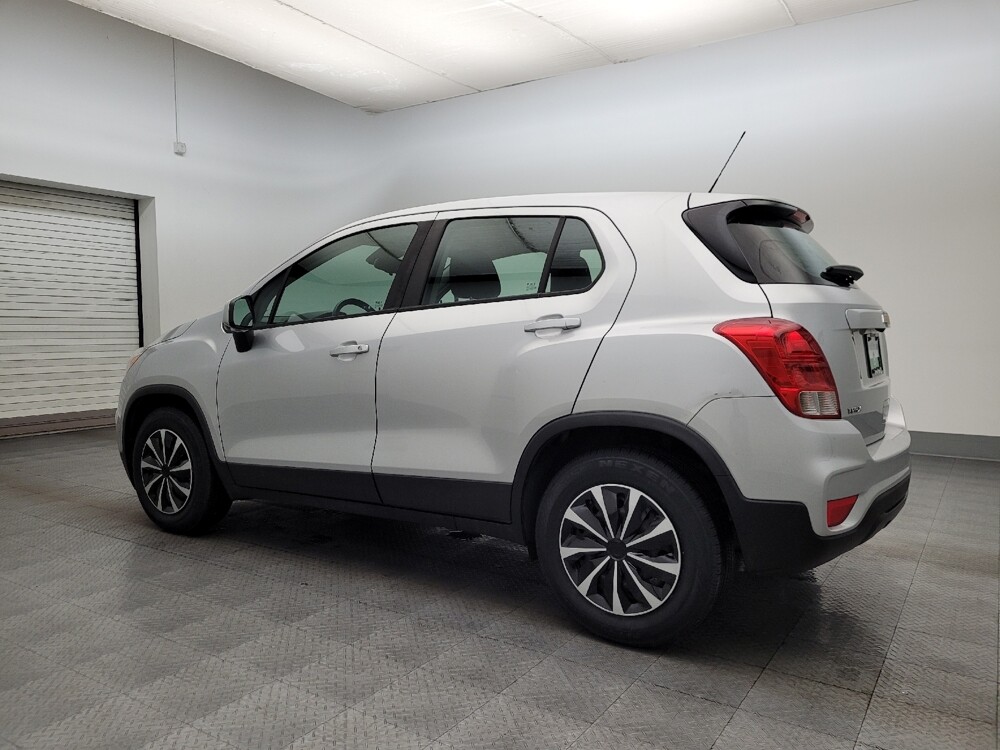 2018 Chevrolet Trax in Phoenix, AZ 85022 - 18079002 3