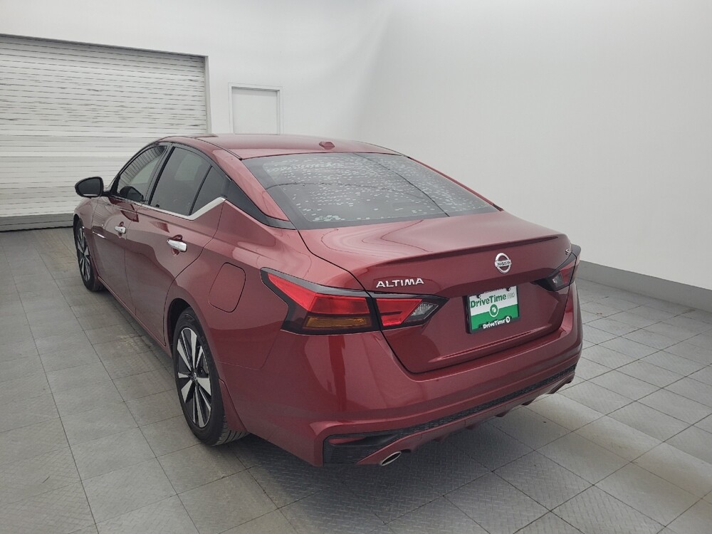 2019 Nissan Altima in Fort Myers, FL 33907 - 18079003 5