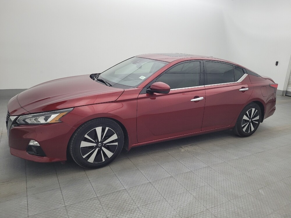 2019 Nissan Altima in Fort Myers, FL 33907 - 18079003 2