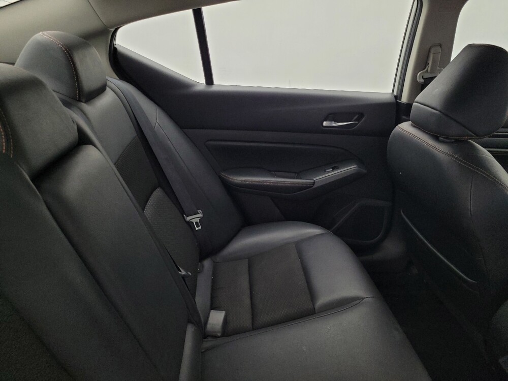 2019 Nissan Altima in Clearwater, FL 33764 - 18079004 18