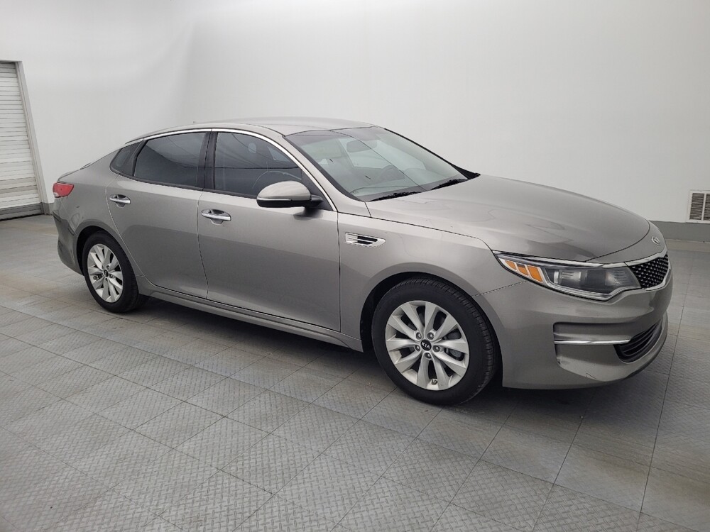 2018 Kia Optima in Clearwater, FL 33764 - 18079005 11