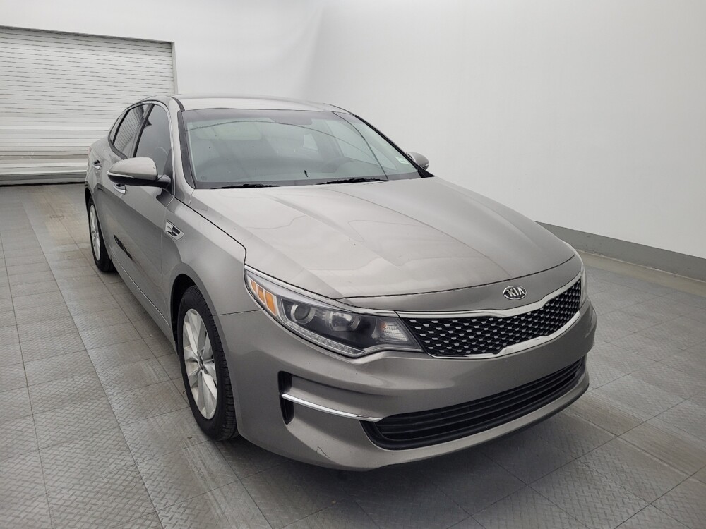 2018 Kia Optima in Clearwater, FL 33764 - 18079005 13