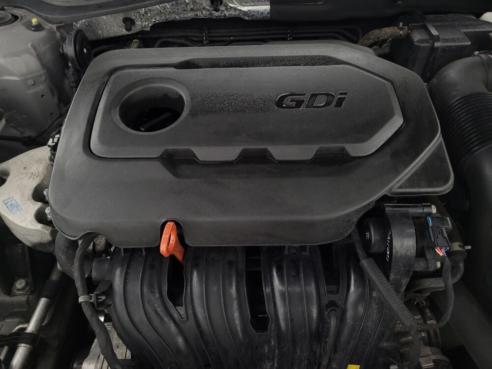 2018 Kia Optima in Clearwater, FL 33764 - 18079005 30