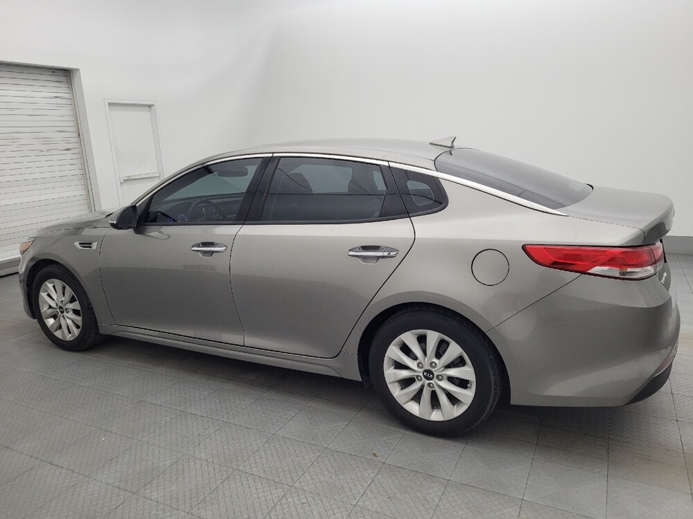 2018 Kia Optima in Clearwater, FL 33764 - 18079005 3