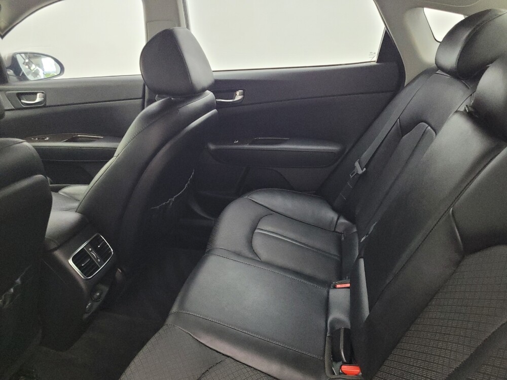 2018 Kia Optima in Clearwater, FL 33764 - 18079005 18