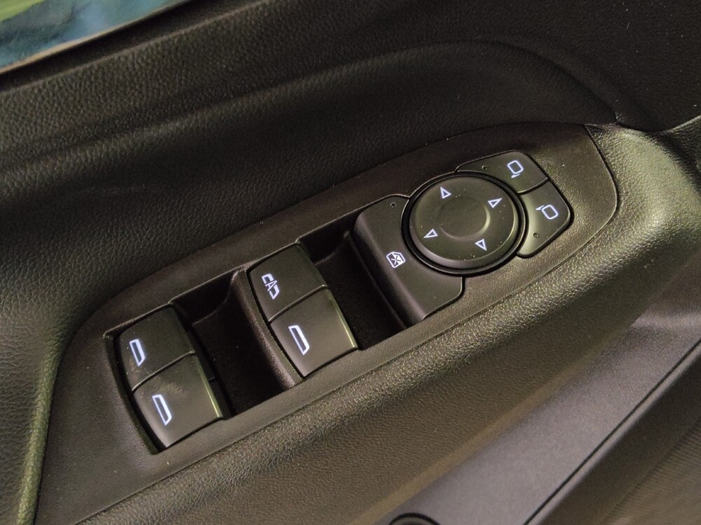 2020 Chevrolet Equinox in Fort Myers, FL 33907 - 18079008 27